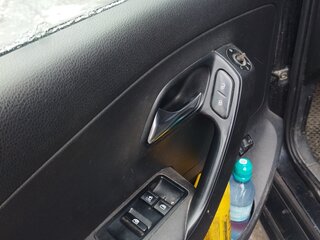 2011 Volkswagen Polo V, чёрный, 500000 рублей, вид 5