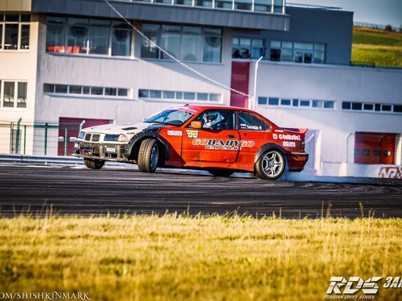 1993 BMW 3 серии 318i III (E36), красный - вид 6