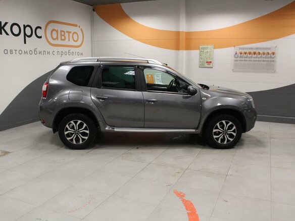 2016 Nissan Terrano III (D10), серый - вид 3