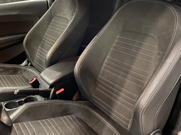 2011 Volkswagen Scirocco III, белый - вид 9
