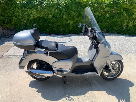 2004 Aprilia Scarabeo 500, серебристый, 375000 рублей, вид 4
