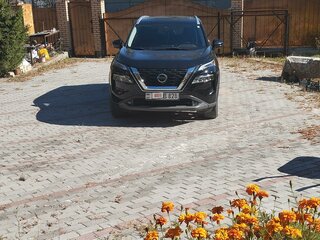 2021 Nissan Rogue III, чёрный, 3200000 рублей, вид 3