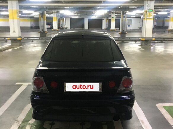 2001 Lexus IS 200 I, зелёный, 700000 рублей - вид 6