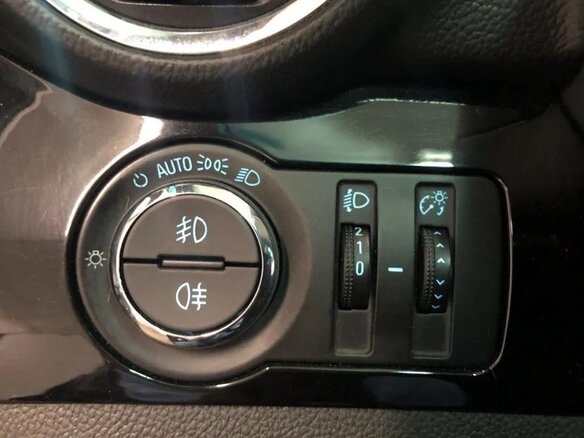 2013 Chevrolet Orlando I, чёрный, 1500000 рублей - вид 11