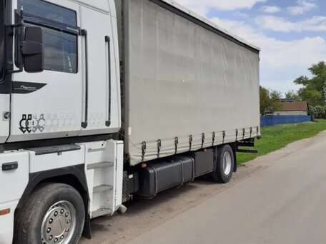1999 Renault Magnum, белый, 2200000 рублей, вид 2