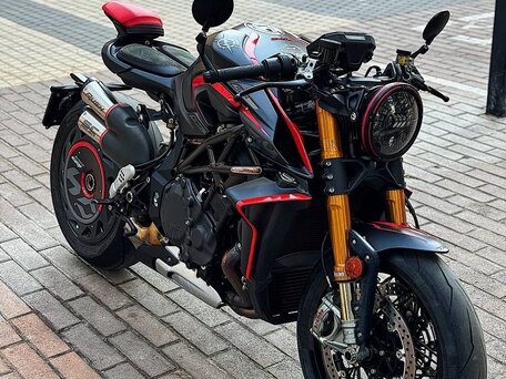 2020 MV Agusta Rush 1000, красный, 3300000 рублей, вид 4