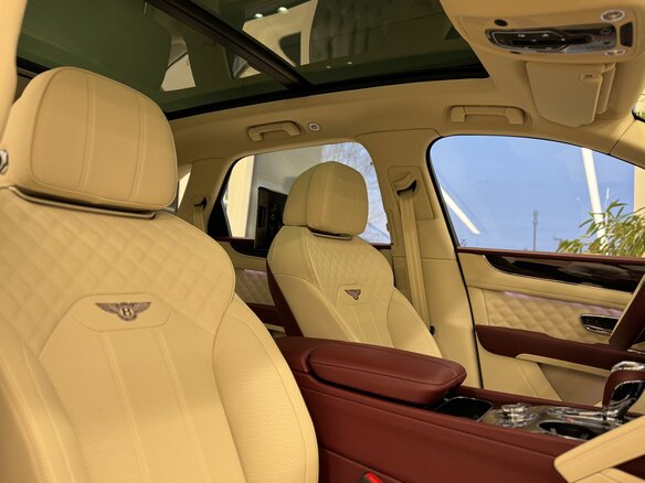 2022 Bentley Bentayga I Рестайлинг, синий, 36900000 рублей - вид 14
