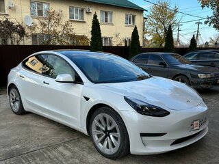 2021 Tesla Model 3 Standart Plus I, белый, 2200000 рублей, вид 2