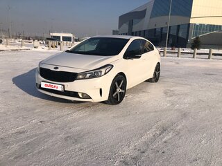 2018 Kia Cerato III Рестайлинг (Classic), белый, 1099000 рублей, вид 3
