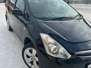 2007 Toyota Wish I Рестайлинг, чёрный, 950000 рублей, вид 1