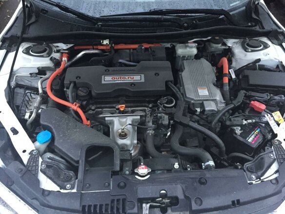 2016 Honda Accord IX Рестайлинг, белый, 1350000 рублей - вид 15