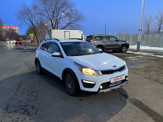 2018 Kia Rio X-Line IV, белый, 1550000 рублей, вид 3