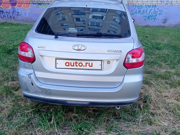 2015 Lada (ВАЗ) Granta I, серебристый, 650000 рублей - вид 3