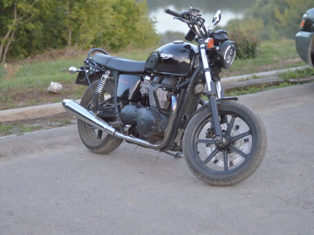 2015 Triumph Bonneville, чёрный, 650000 рублей, вид 2