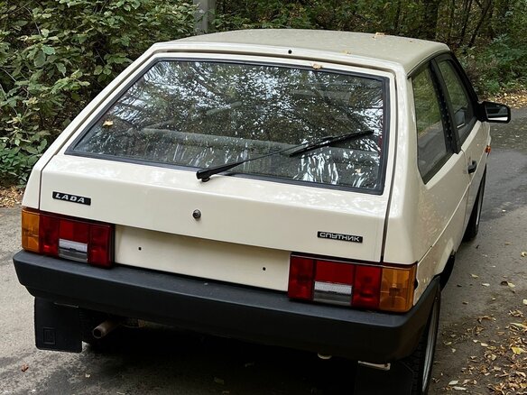 1990 Lada (ВАЗ) 2108, бежевый, 555000 рублей - вид 5