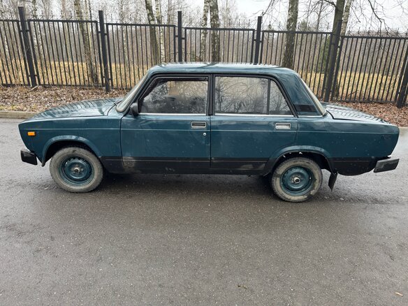 1996 Lada (ВАЗ) 2105, зелёный, 100000 рублей - вид 4