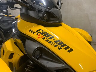 2009 BRP Can-Am Spyder, жёлтый, 975000 рублей, вид 4