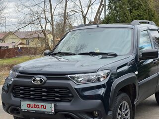 2022 Lada (ВАЗ) Niva Travel I, зелёный, 1000000 рублей, вид 1
