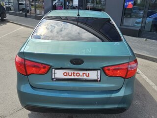 2011 Kia Rio 5-speed III, зелёный, 750000 рублей, вид 3