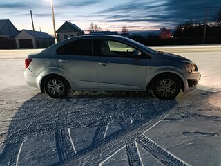 2012 Chevrolet Aveo II, серебристый, 490000 рублей, вид 3