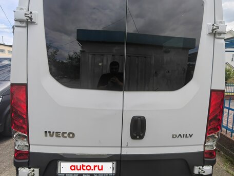 2017 Iveco Daily, белый, 3400000 рублей, вид 4