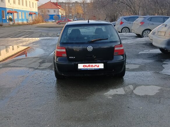 2000 Volkswagen Golf IV, чёрный, 210000 рублей - вид 3