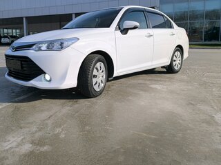 2015 Toyota Corolla Axio XI (E160, E170, E180) Рестайлинг 1, белый, 1290000 рублей, вид 3