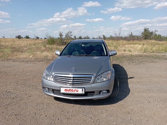 2007 Mercedes-Benz C-Класс 200 III (W204), серебристый, 2800000 рублей