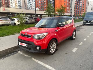 2017 Kia Soul II Рестайлинг, красный, 1300000 рублей, вид 1