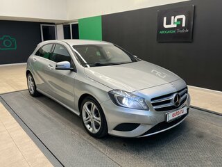2013 Mercedes-Benz A-Класс 180 III (W176), серебристый, 1250000 рублей, вид 1
