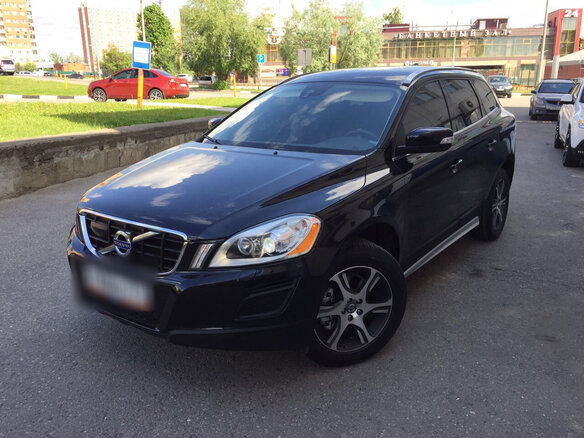 2013 Volvo XC60 I, чёрный - вид 2