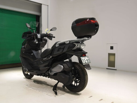2024 BMW C 400 GT, чёрный, 900000 рублей - вид 5