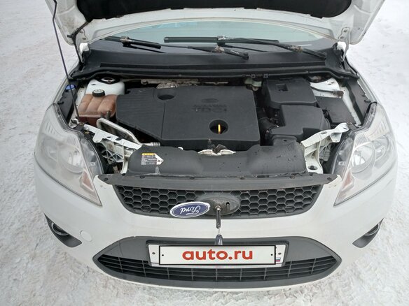 2011 Ford Focus II Рестайлинг, белый, 380000 рублей - вид 12