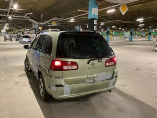 2002 Nissan Liberty, серый, 330000 рублей, вид 3