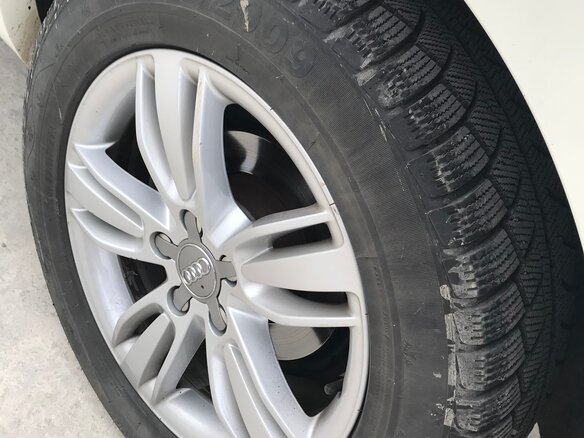 2012 Audi Q3 I (8U), белый - вид 16