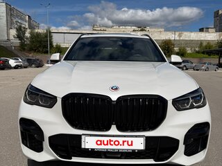 2022 BMW X5 45e IV (G05/G18), белый, 9415000 рублей, вид 1