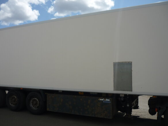 2013 Volvo FH, красный, 7800000 рублей - вид 3