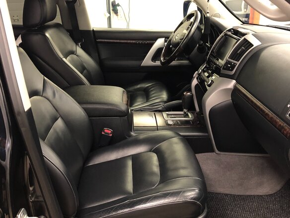 2013 Toyota Land Cruiser 200 Series Рестайлинг 1, чёрный, 5050000 рублей - вид 13