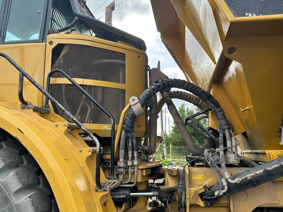 2014 Caterpillar 730, 19500000 рублей - вид 9