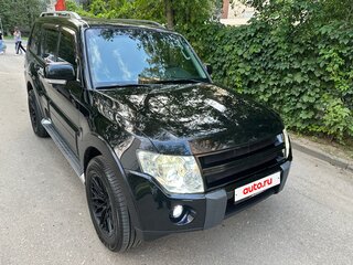 2010 Mitsubishi Pajero IV, чёрный, 1700000 рублей, вид 5