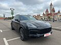 2020 Porsche Cayenne S III, чёрный, 6300000 рублей - вид 3