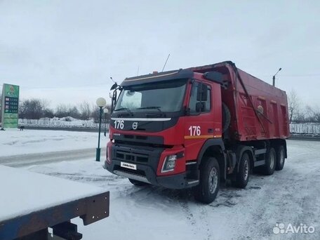 2017 Volvo FM, пурпурный, 9800000 рублей, вид 2