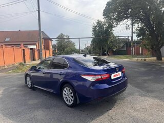 2021 Toyota Camry VIII (XV70) Рестайлинг, синий, 2300000 рублей, вид 4
