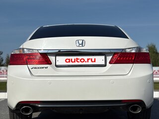 2013 Honda Accord IX, белый, 1570000 рублей, вид 4