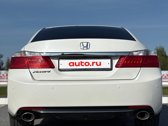 2013 Honda Accord IX, белый, 1570000 рублей - вид 3