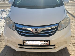 2012 Honda Freed I Рестайлинг, белый, 1200000 рублей, вид 2
