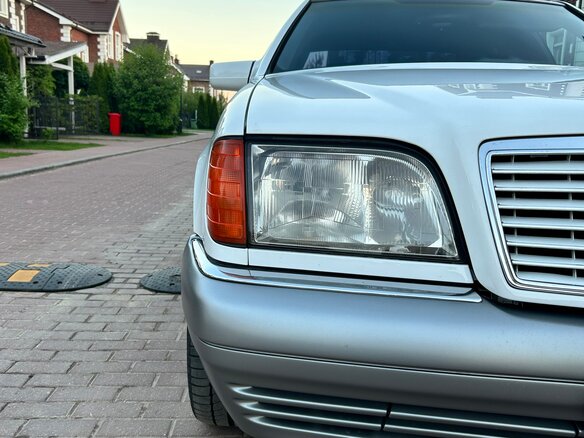 1995 Mercedes-Benz S-Класс 600 Long III (W140) Рестайлинг, белый, 5500000 рублей - вид 3