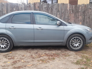 2009 Ford Focus II Рестайлинг, серый, 430000 рублей, вид 3