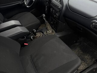 2011 Chevrolet Niva I Рестайлинг, серебристый, 430000 рублей, вид 4