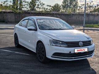 2015 Volkswagen Jetta VI Рестайлинг, белый, 650000 рублей, вид 4